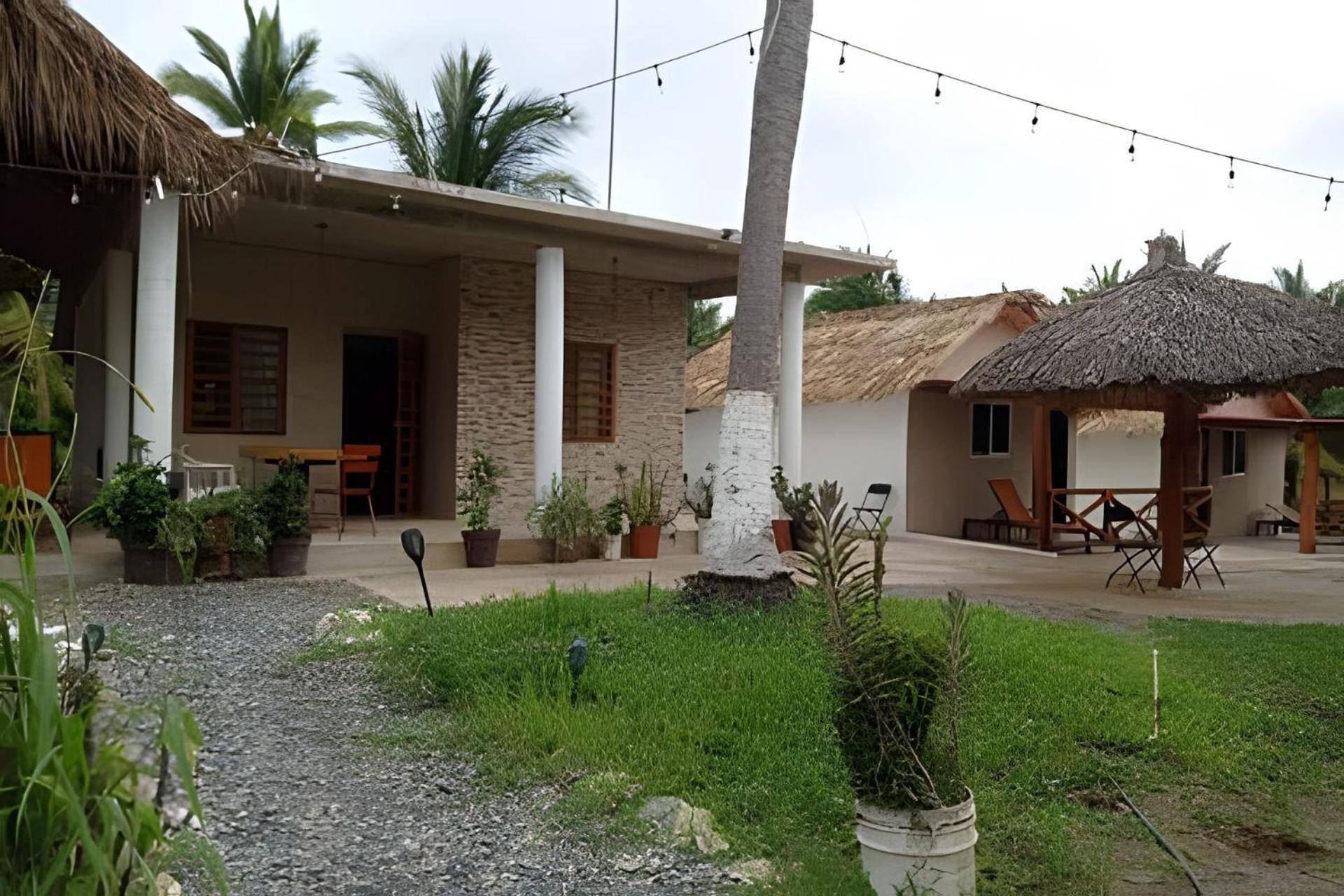 Casa Las Palmas Playa La Saladita 지와타네호 외부 사진