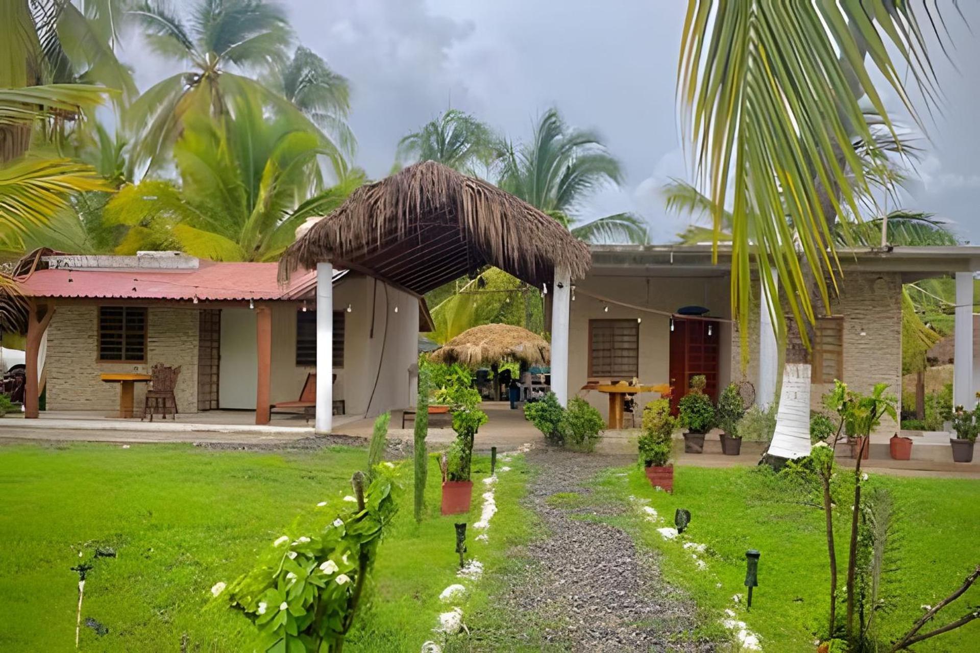 Casa Las Palmas Playa La Saladita 지와타네호 외부 사진