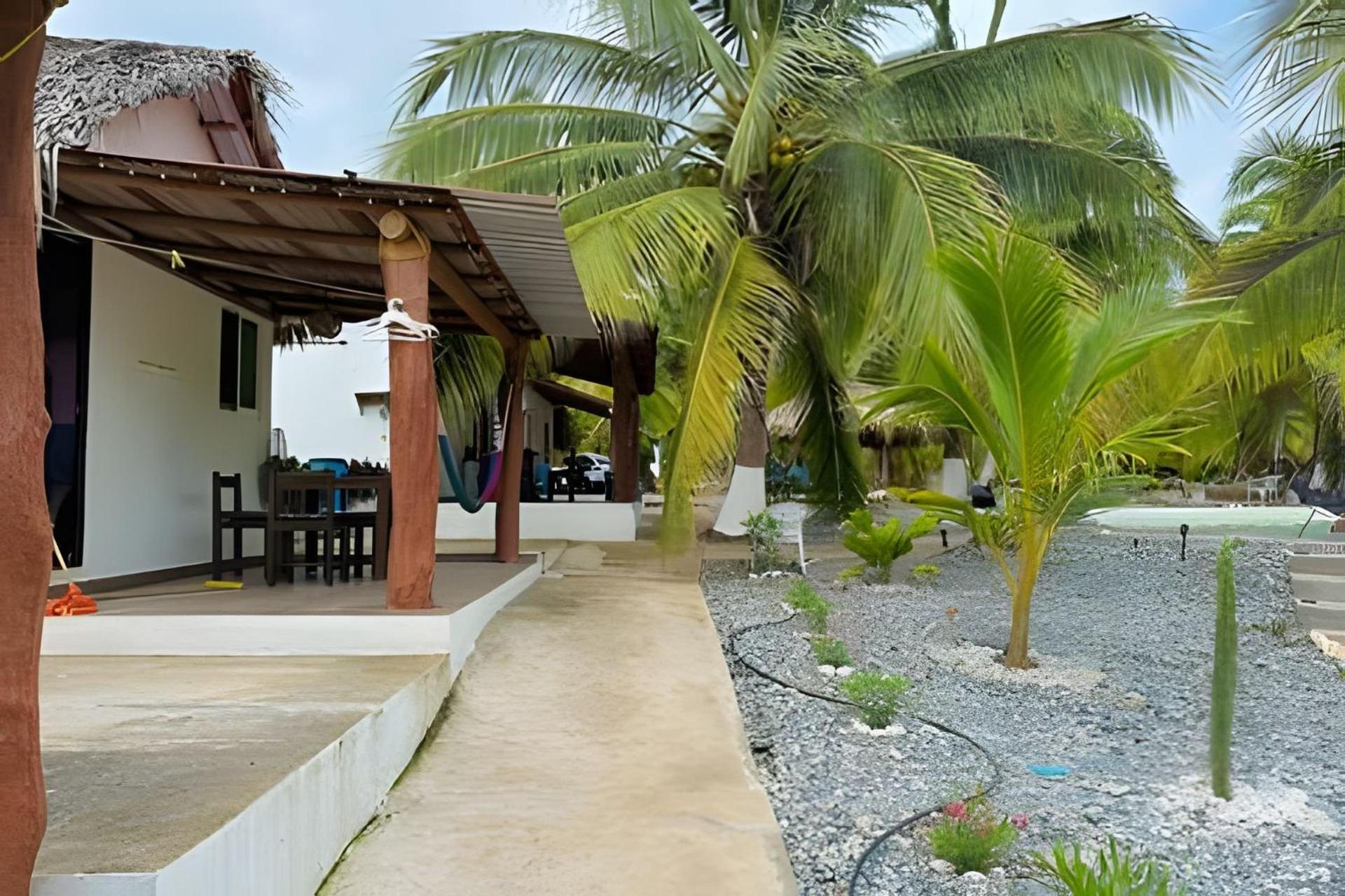 Casa Las Palmas Playa La Saladita 지와타네호 외부 사진
