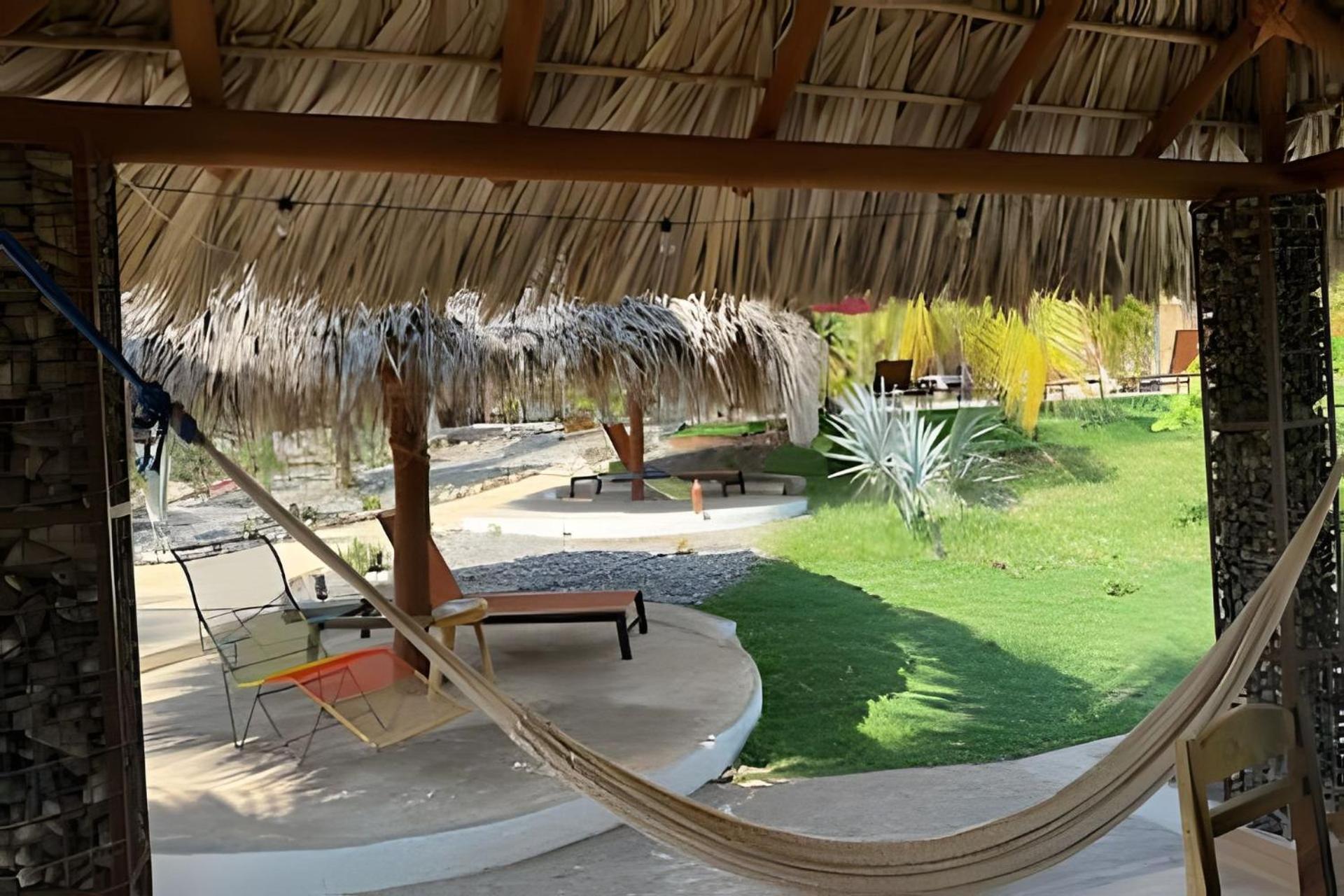 Casa Las Palmas Playa La Saladita 지와타네호 외부 사진