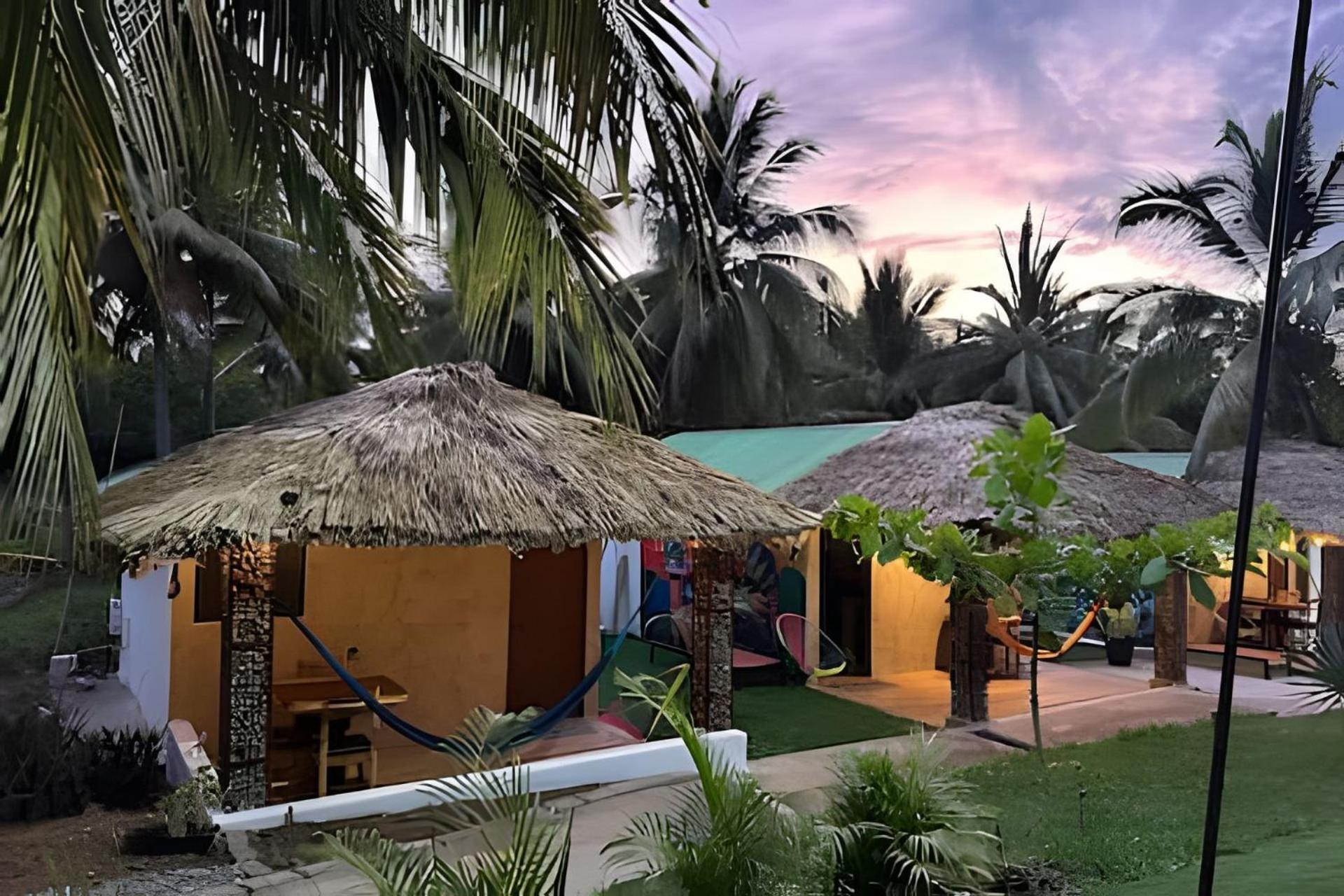 Casa Las Palmas Playa La Saladita 지와타네호 외부 사진
