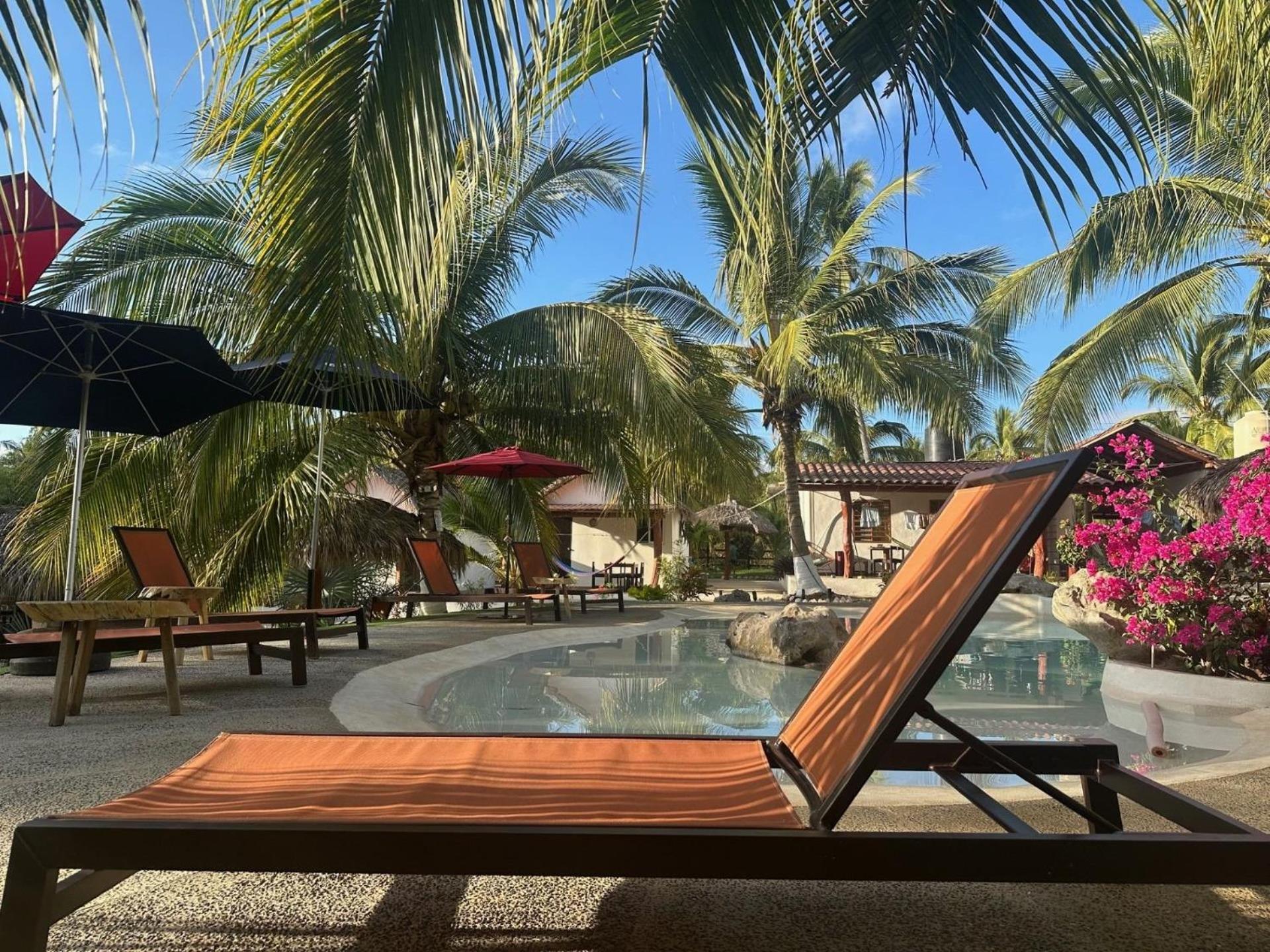 Casa Las Palmas Playa La Saladita 지와타네호 외부 사진