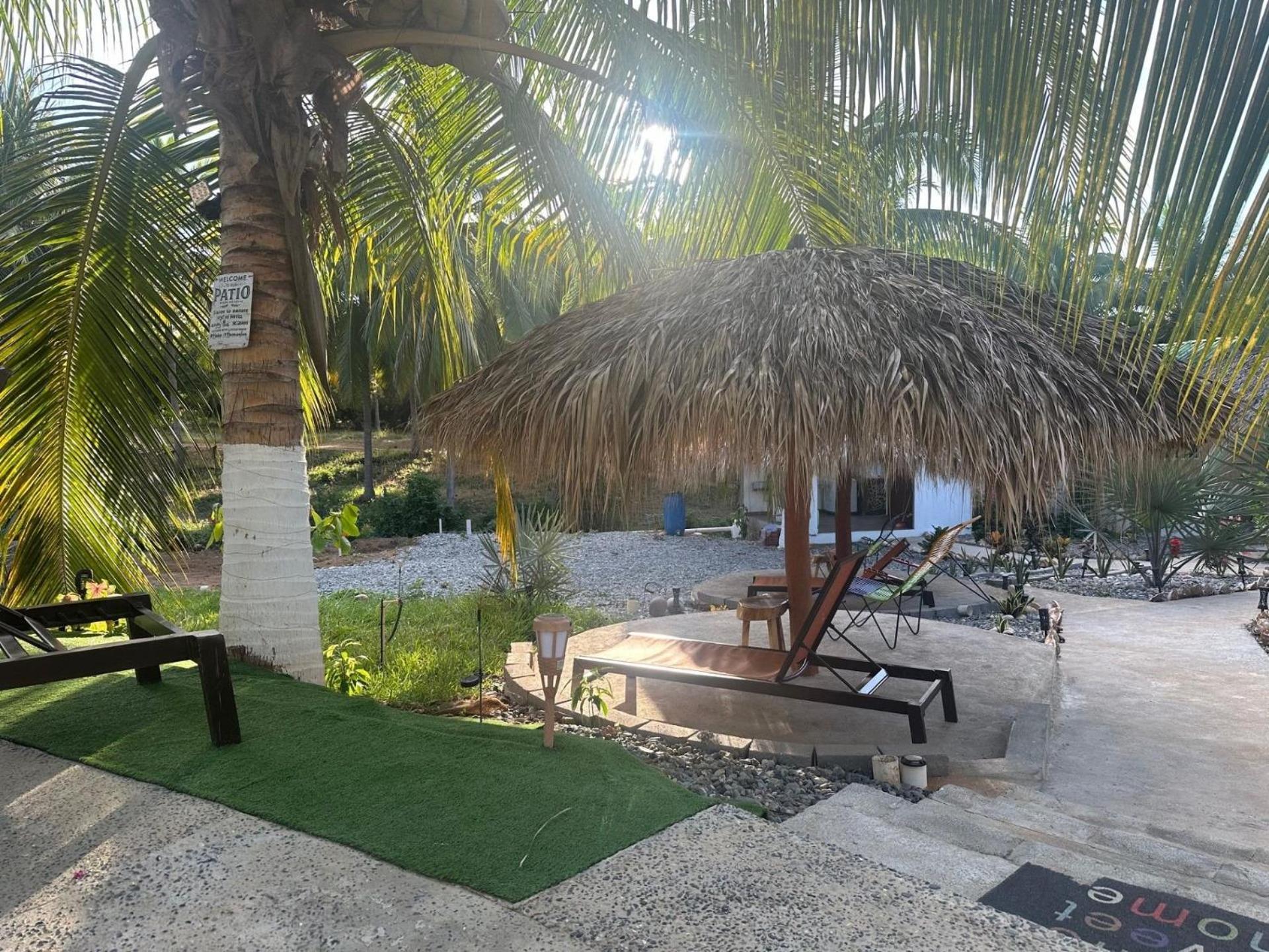 Casa Las Palmas Playa La Saladita 지와타네호 외부 사진
